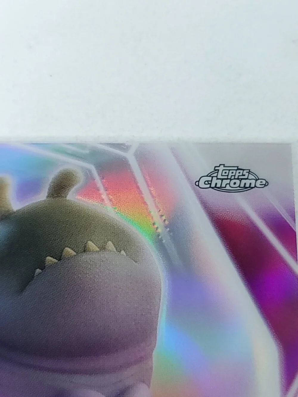 Glordon Topps 2026 Disney Neon Holo Chrome Refractor Limited 002/199 CNE
